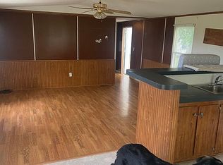 504 N Main St, Eskridge, KS 66423