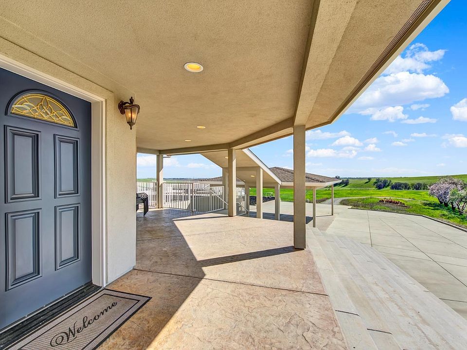 1st image of 8560 Holmes Lane