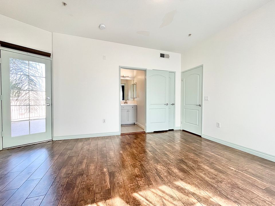 1st image of 6062 Hazelhurst Pl #1