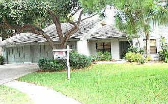 1st image of 2939 Hadleigh Ct