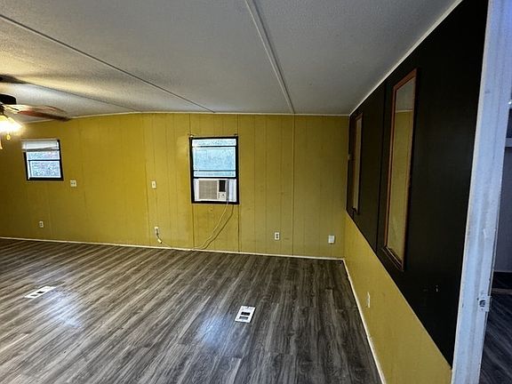 5th image of 5030 E Broadway St #34