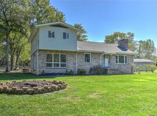 645 Long Shoals Rd, Arden, NC 28704