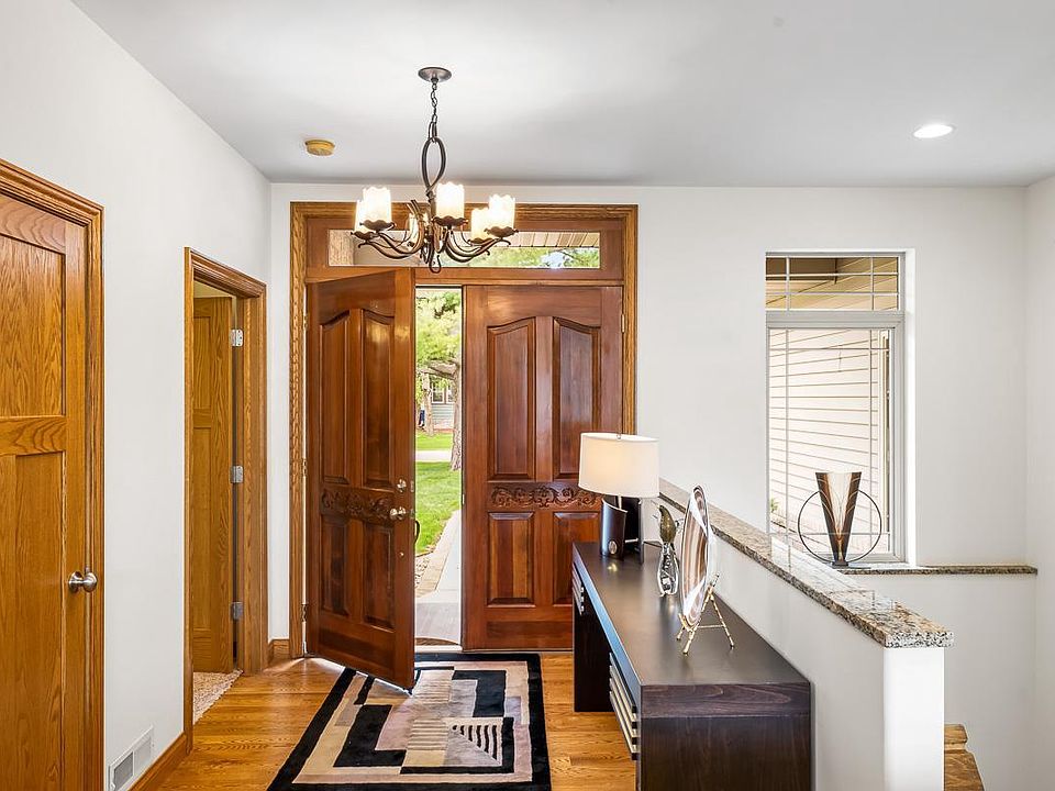 702 Linwood Ave, Stevens Point, WI 54481 MLS 22231781 Zillow