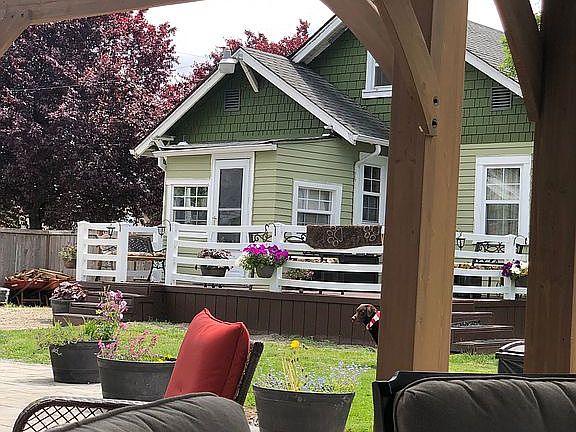 3rd image of 1029 E 62nd St
