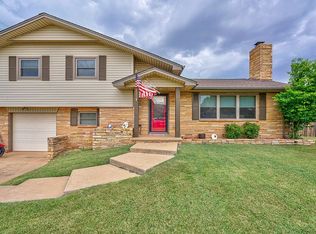 722 W Overstreet Ave, Kingfisher, OK 73750