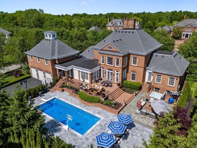 7347 Lambton Park Rd, New Albany, OH, 43054