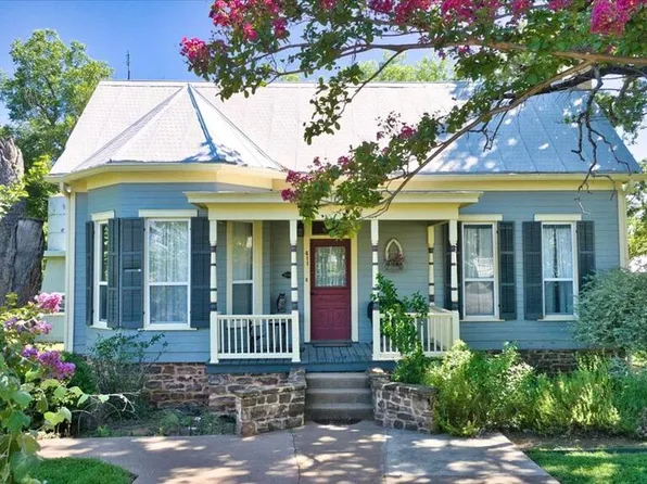 411 San Antonio St, Mason, TX 76856