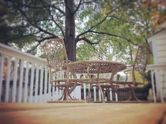 10 x 20 like new deck.  