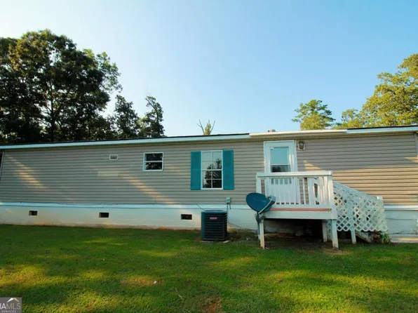 3226 Baker Rd, Gainesville, GA 30507