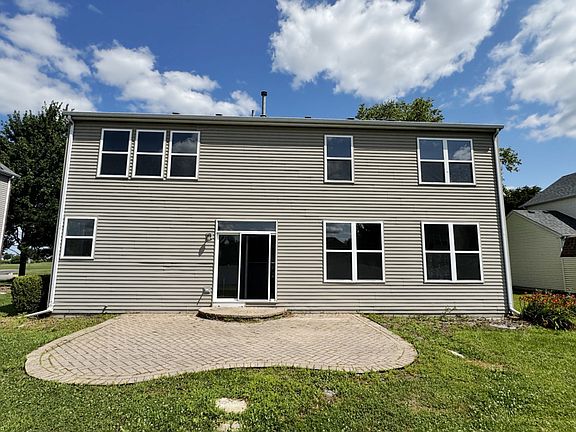 2nd image of 24319 Linden Ln