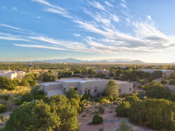 7 Firehearth Pl, Santa Fe, NM 87508