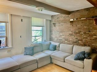 29 Thacher St, Boston, MA 02113