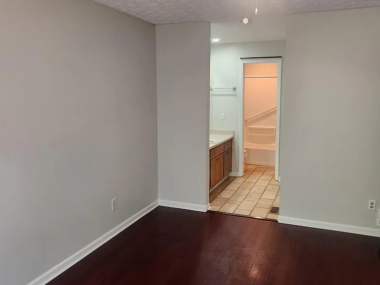 152 Oliver Dr — Photo 13
