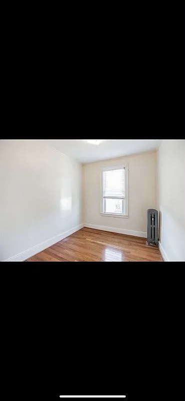 3 bed, 1.5 bath, 1000 sqft, $3,000 — Photo 3