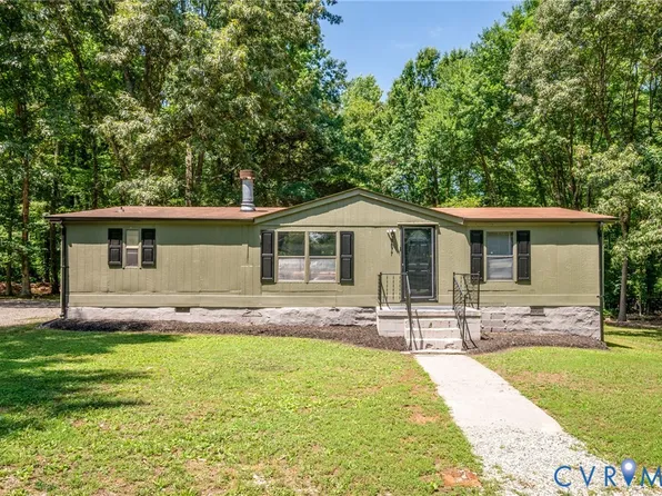 3877 Maidens Rd, Powhatan, VA 23139