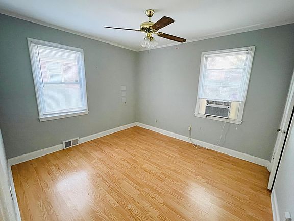 5th image of 3939 Brennan Dr