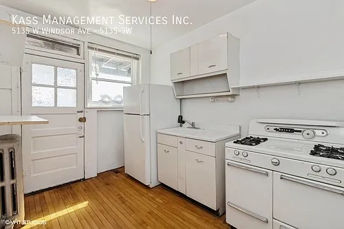 5135 W Windsor Ave #3W Photo 1