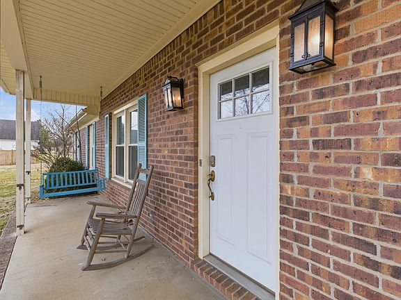 3rd image of 1447 Brinkley Rd