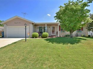 2912 Headland Dr, Saint Charles, MO 63301