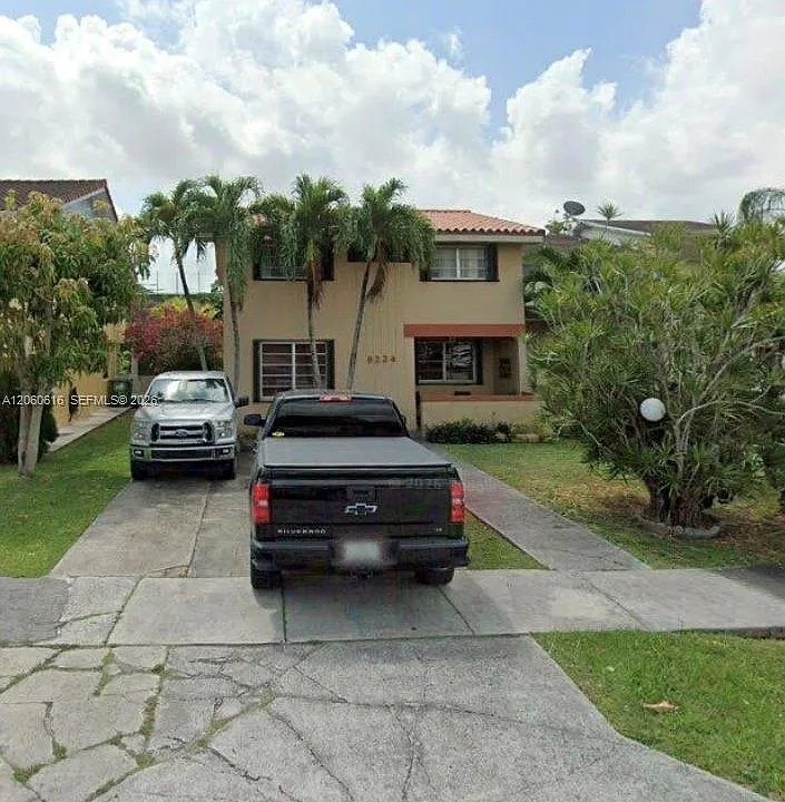9224 SW 4th Ter