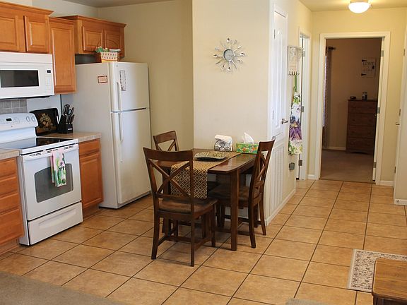5th image of 13248 E 49th St