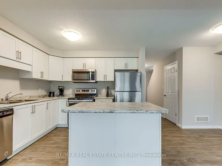 50 Pinnacle Dr #23 — Photo 7