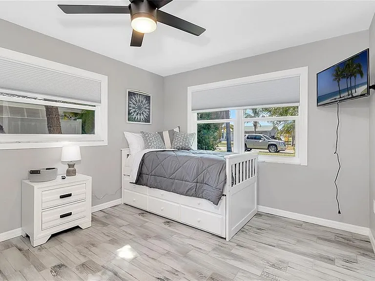 60 Golfview Rd — Photo 25