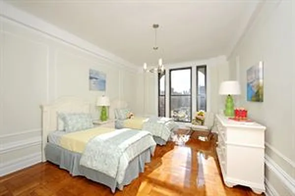 Sold by Douglas Elliman | media 5