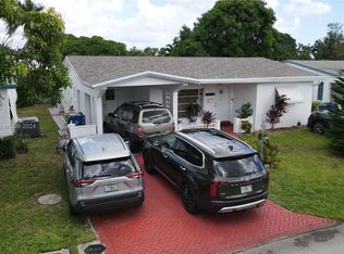 5065 NW 43rd Ct, Lauderdale Lakes, FL 33319