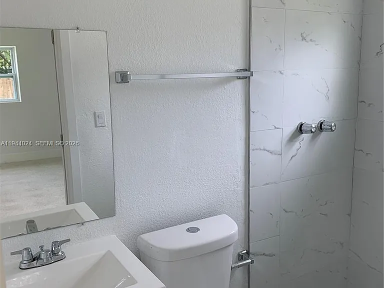 6740 Park St — Photo 10