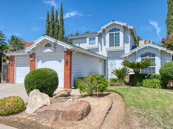 1276 E Bedford Ave, Fresno, CA 93720