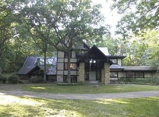 W8908 Lake Lorraine Rd, Delavan, WI 53115