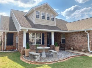 102 Artesian Ln, Madison, AL 35758