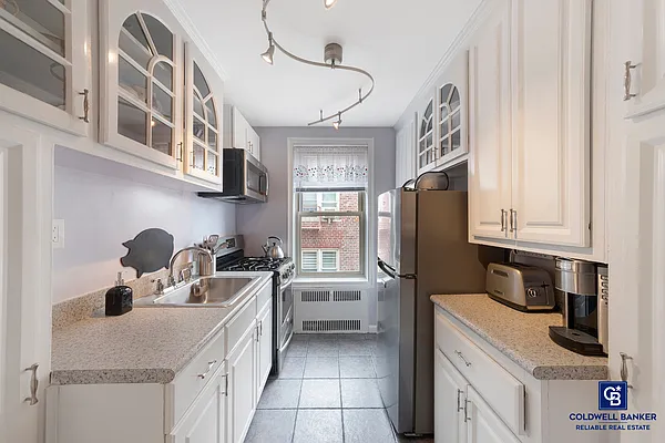 Sold by Coldwell Banker Reliable Real Estate | media 4