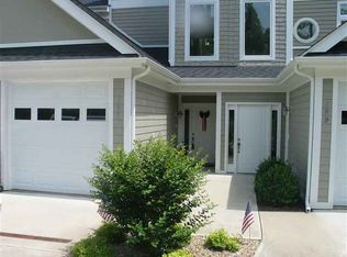 785 Marina Village Dr, Grand Rivers, KY 42045