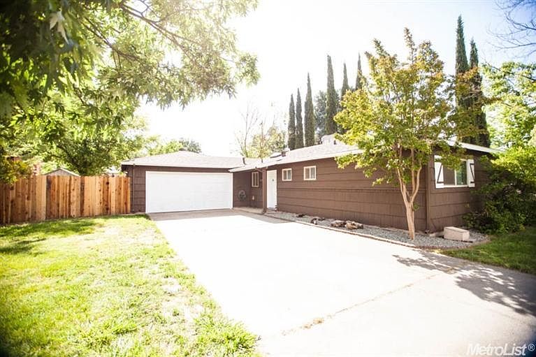 1st image of 4724 Medina Way