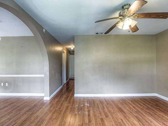 5th image of 1206 3rd St