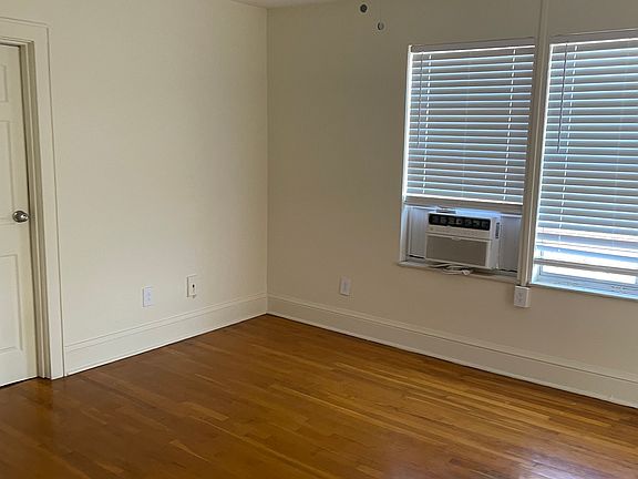 2nd image of 1805 E 5th Ave APT 6