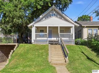 338 N 36th St, Omaha, NE 68131