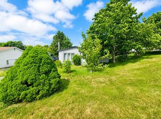 5 Griffins Ln, St. John's, NL A1G1M4