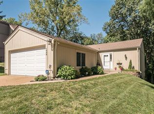 1629 Award Dr, Manchester, MO