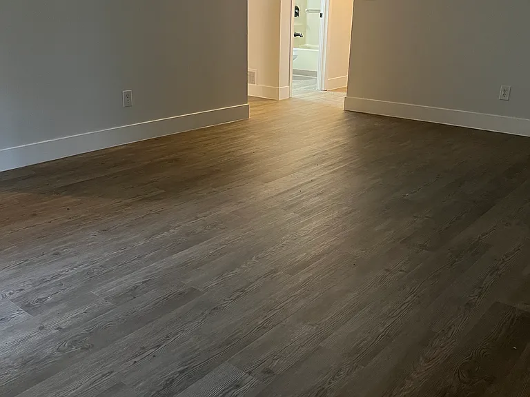 Foxwood Apartments — Photo 2