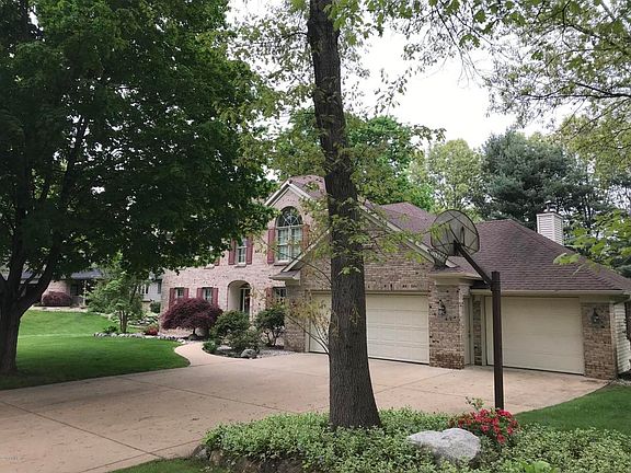 2nd image of 7854 Summerhill Ct