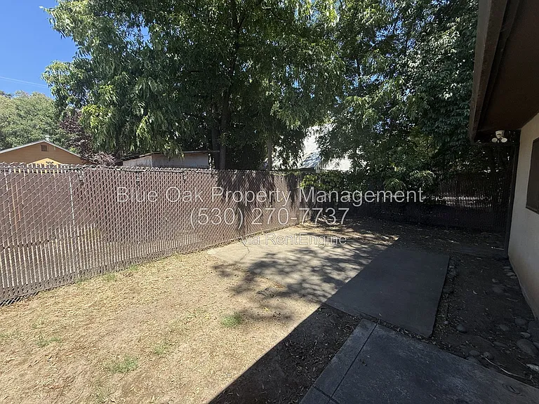 1515 Hemlock St #B — Photo 10