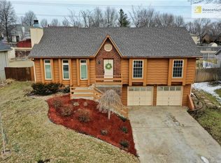 15608 W 127th Ter, Olathe, KS 66062