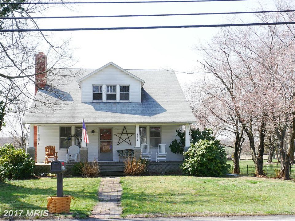 2nd image of 21532 Laytonsville Rd