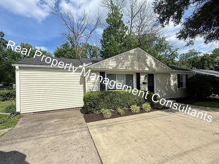 7335 Nall Ave — Photo 2