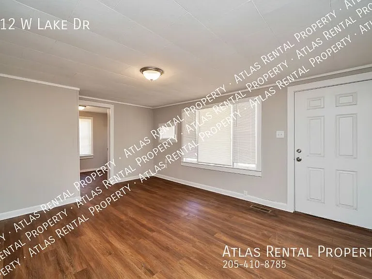 512 W Lake Dr — Photo 7