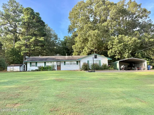 491 Thunderbird Dr S, Hernando, MS 38632