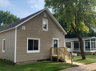538 Elizabeth Ave, Marinette, WI 54143